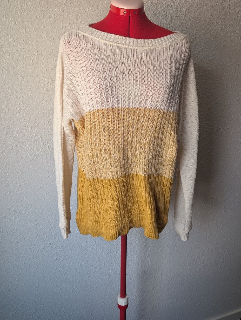 Shana Cream and Mustard Colorblock Rib-Knit Women's Sweater Size Large
